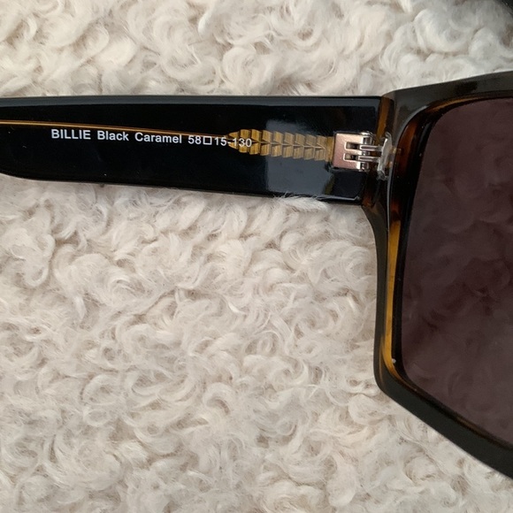 House of Harlow sunglasses - Picture 6 of 12